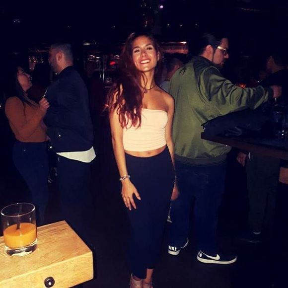 Meet your Posher, Lc - Picture 1 of 1